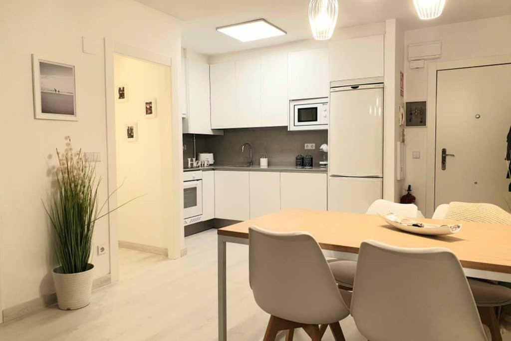 Nuevo-Casco Historico-Parking Gratuito. Apartment Oviedo Bagian luar foto
