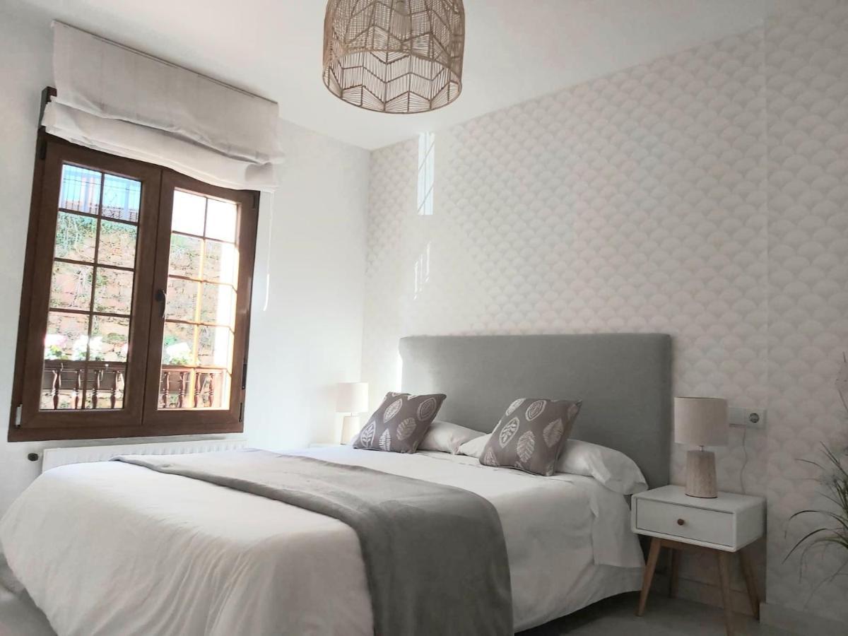 Nuevo-Casco Historico-Parking Gratuito. Apartment Oviedo Bagian luar foto